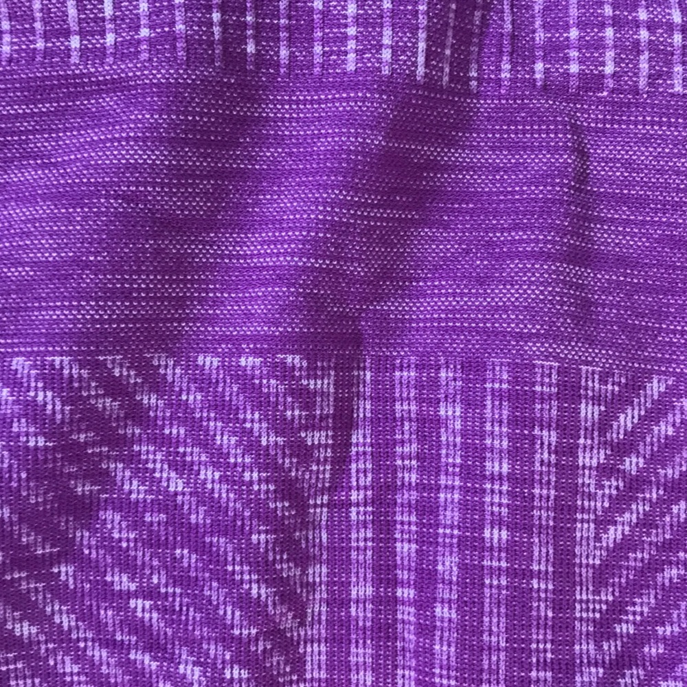 Fuschia Lululemon hooded pullover - Picture 6 of 6